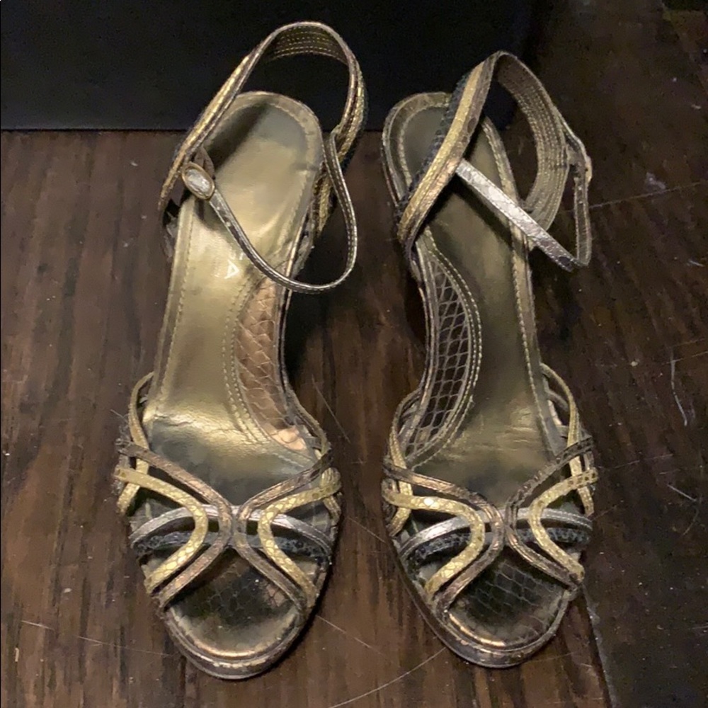 Via Spiga wedge. Size v7. Metallic